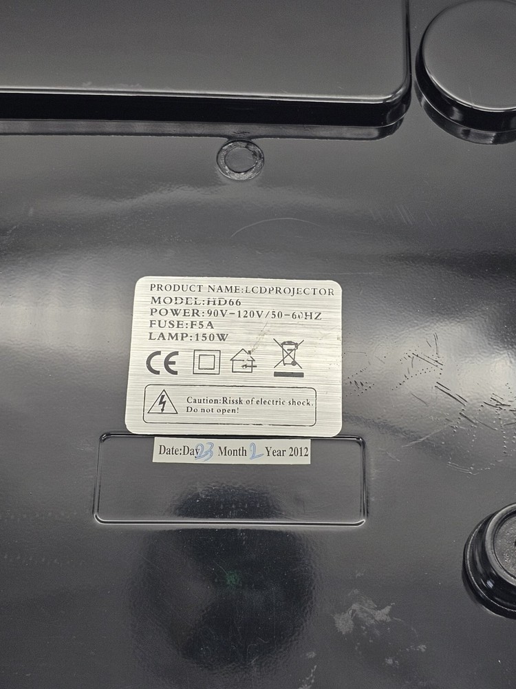 DP Power LCD Projector HD66