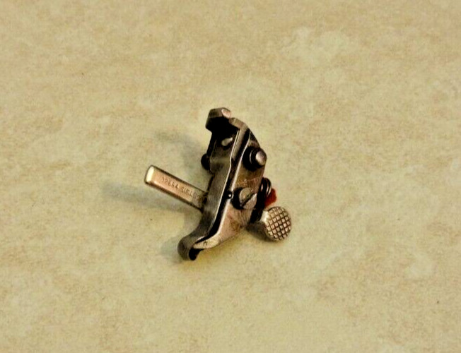 Singer 99 Sewing Machine Bobbin Ejector Assembly - Simanco 32664