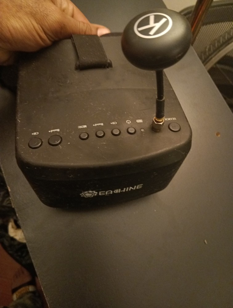 EACHINE VR VIEWER 2.0 Camera Goggles Headset (not compete!)
