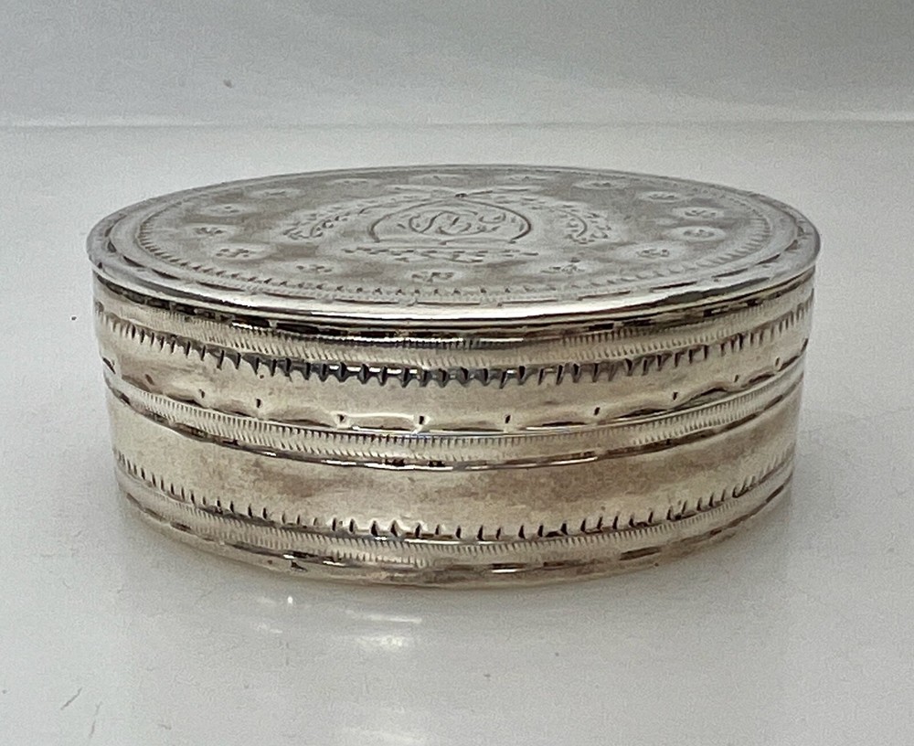 French 1793 Sterling Silver Snuff Box - 95382