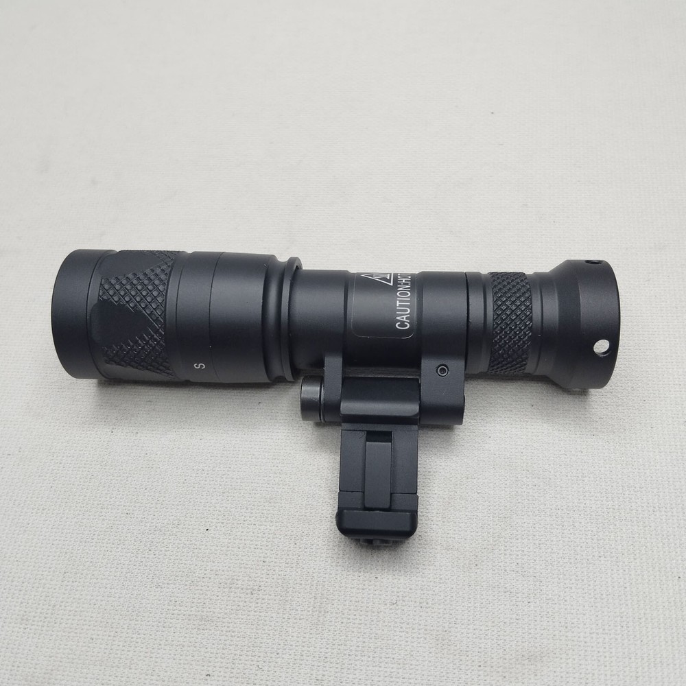 Tactical Weaponlight M340V LED Flashlight Constant White Light