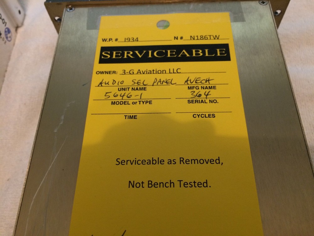 Bendix/King CNI5000 Radio Stack and Rack