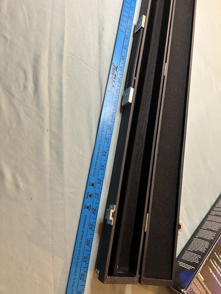 Mizerak Hard-Sided Pool Cue Case