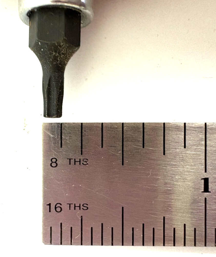 1/4" DRIVE SD-10 STAR BIT SOCKET MIT 1335