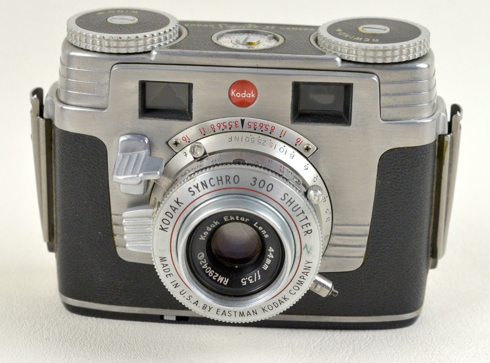Kodak Signet 35 camera w/case