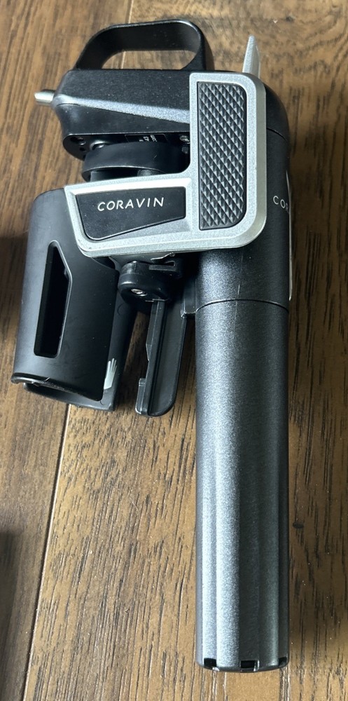 Coravin Model Two Wine Preservation System,3 Cartridges,Needle Cleaning Tool,bag