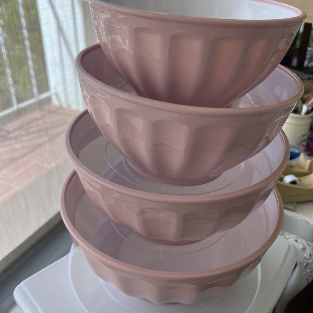 Mixing Bowls with Lids Nesting 4 Piece Plastic Set
