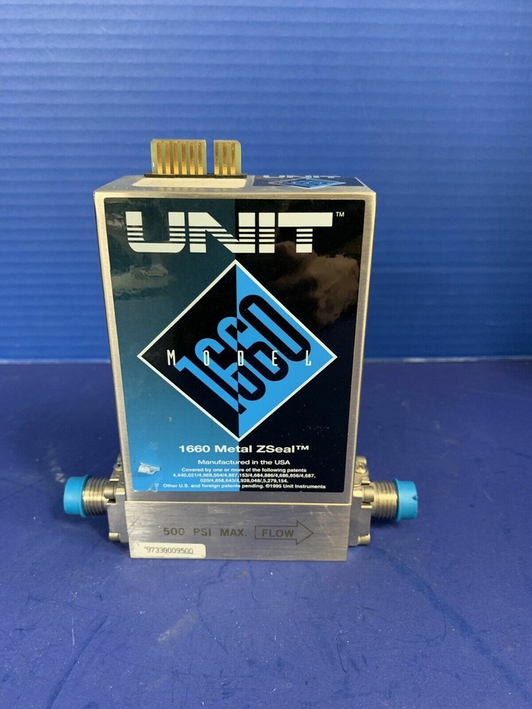 UNIT UFC-1660 Mass Flow Controller, HCl, 2 SLM, Used
