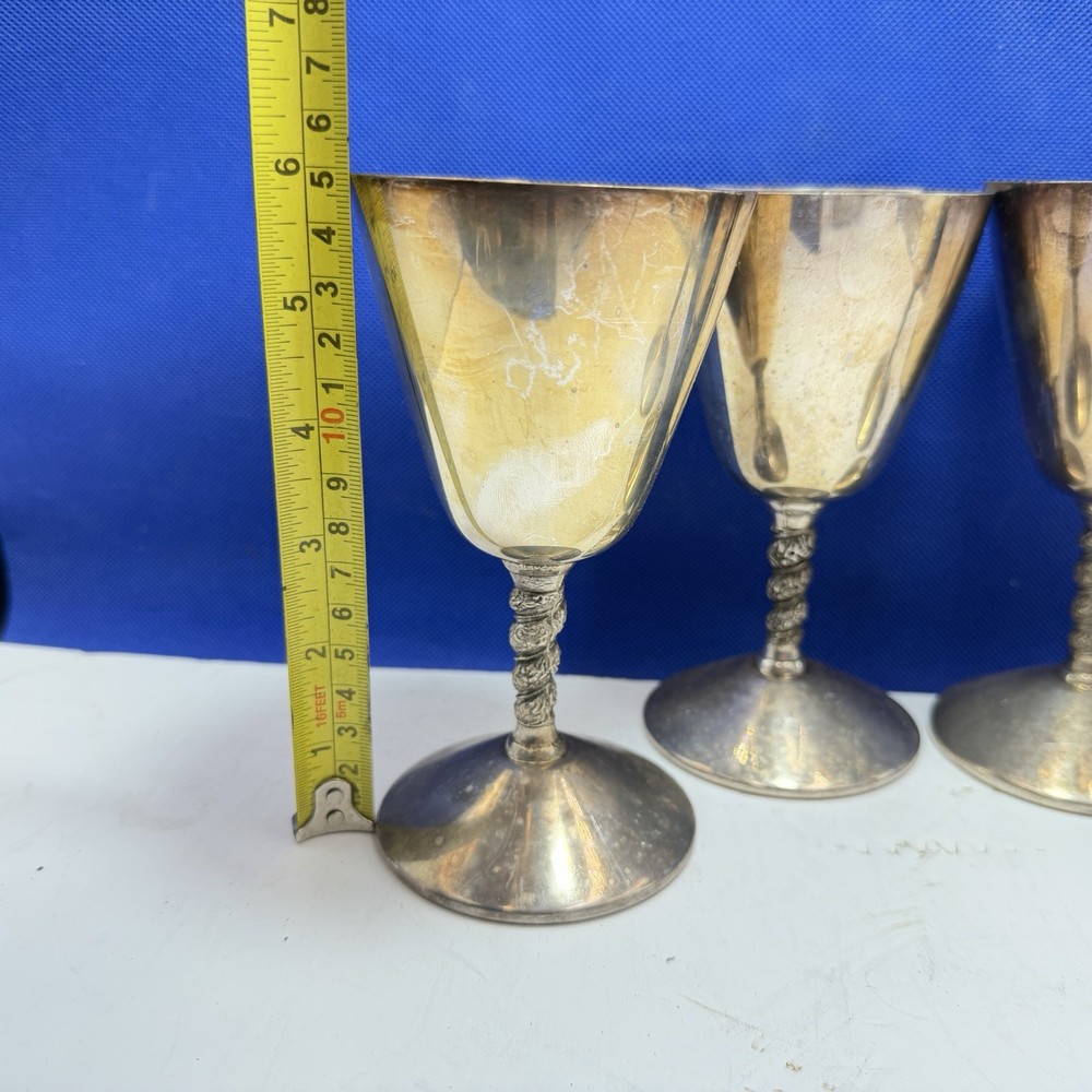 Wine Goblet X 4 Primrose Plate Made In Spain Grapevine Pattern Plate On Copper
