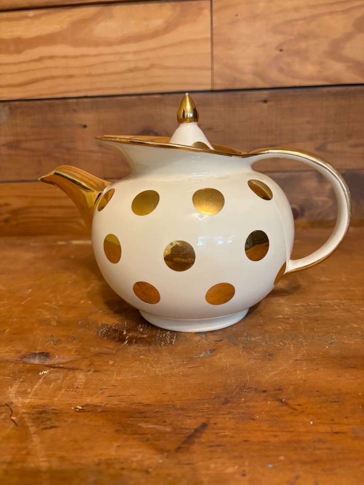 Vintage Hall's Superior Kitchenware Teapot