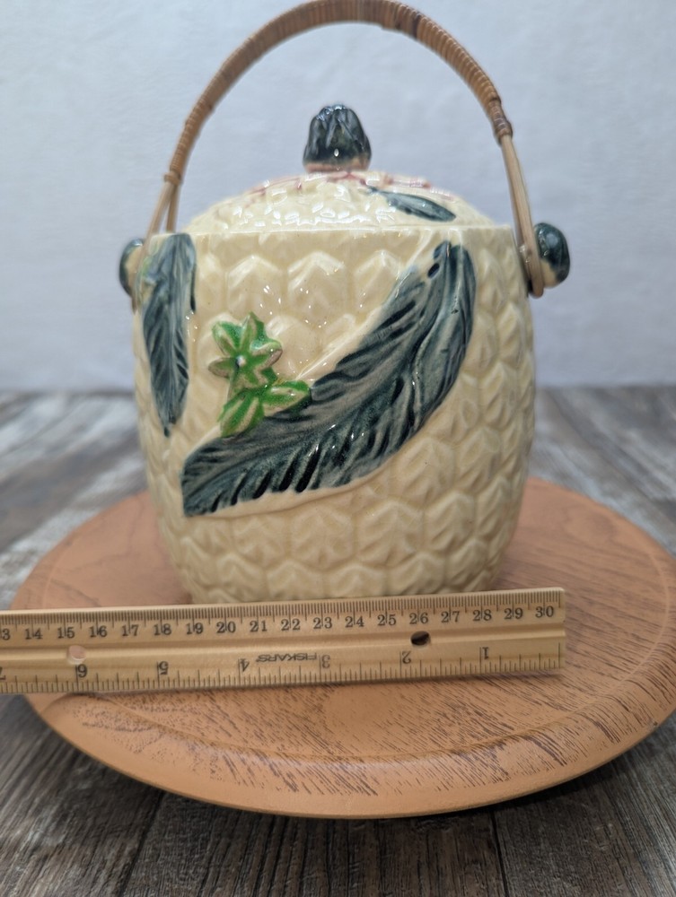 Vintage Ceramic Biscuit Jar Pineapple Pattern Wicker Handle Japanese.Nice 💙💚💛