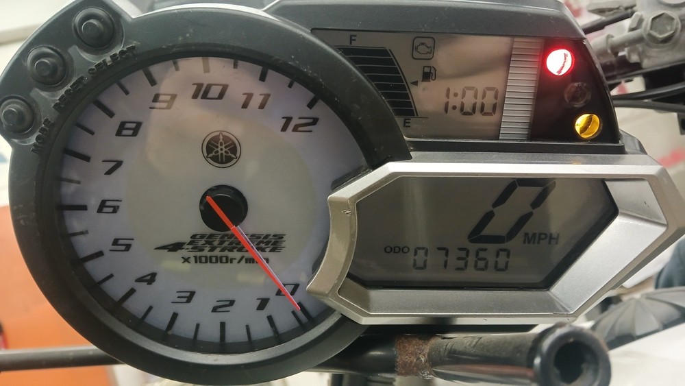 2007 Yamaha Apex Speedometer Tachometer Gauge Multi Function  7360 MILES 06-09