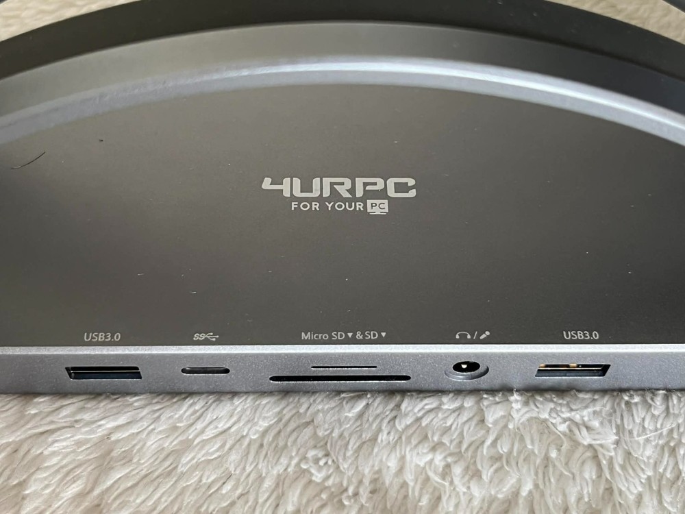 4 URPC Laptop Docking Station and Vertical Stand
