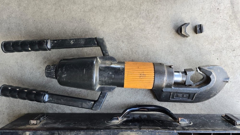 manual hydraulic tool TMB8