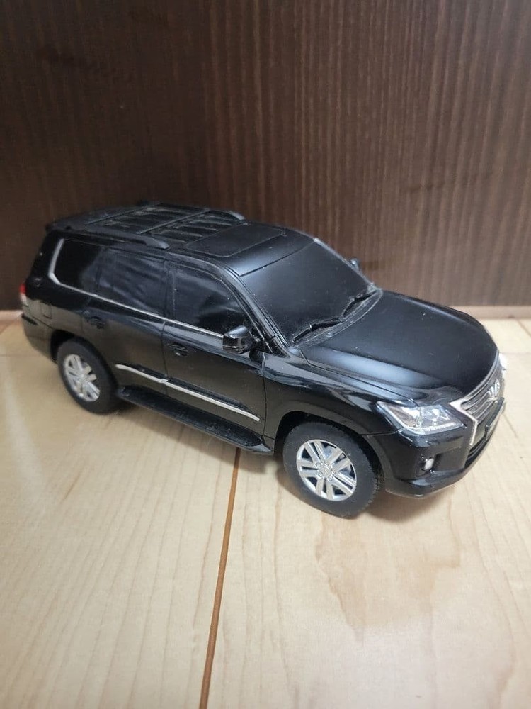 Lexus LX 570 remote control car black