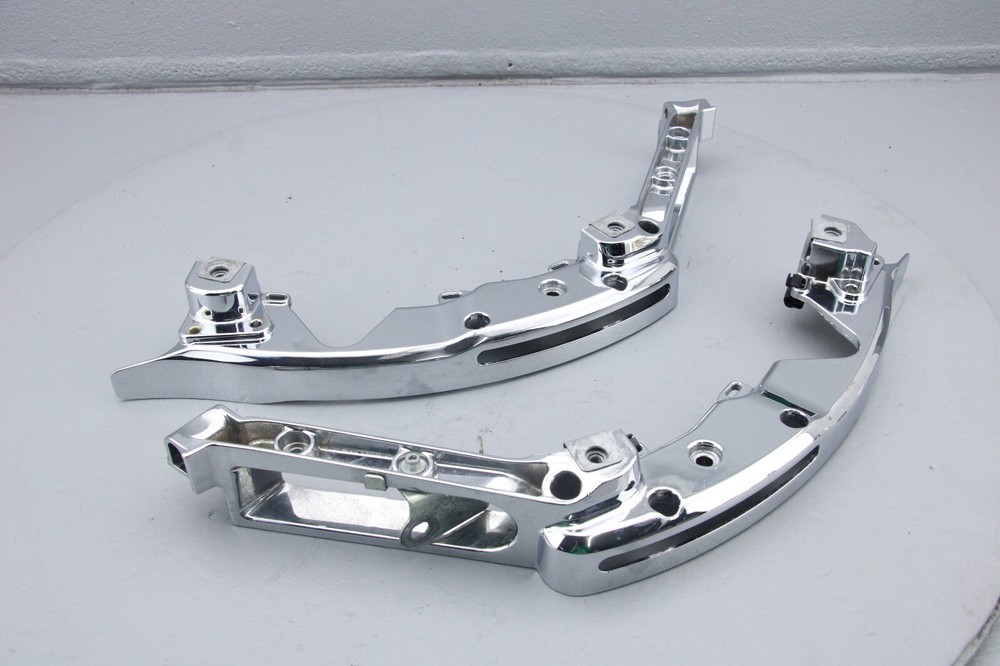 2018 Harley Road Glide - SADDLEBAG SUPPORT BRACKET - CHROME LEFT RIGHT