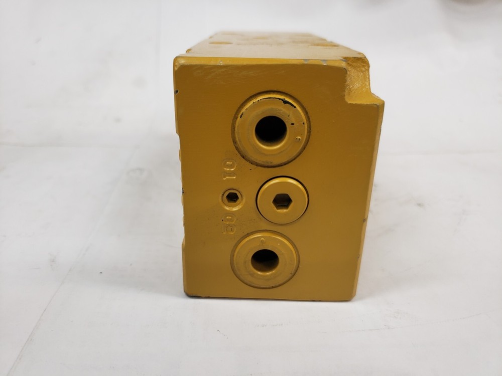 OEM CAT 323-7560 Hydraulic Shuttle Valve