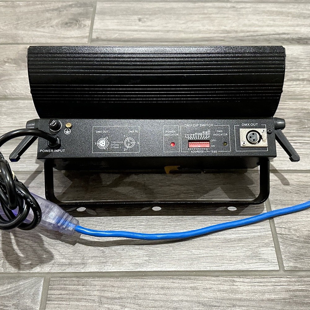 TECHNI-LUX: Strobe 750w 120v DMX