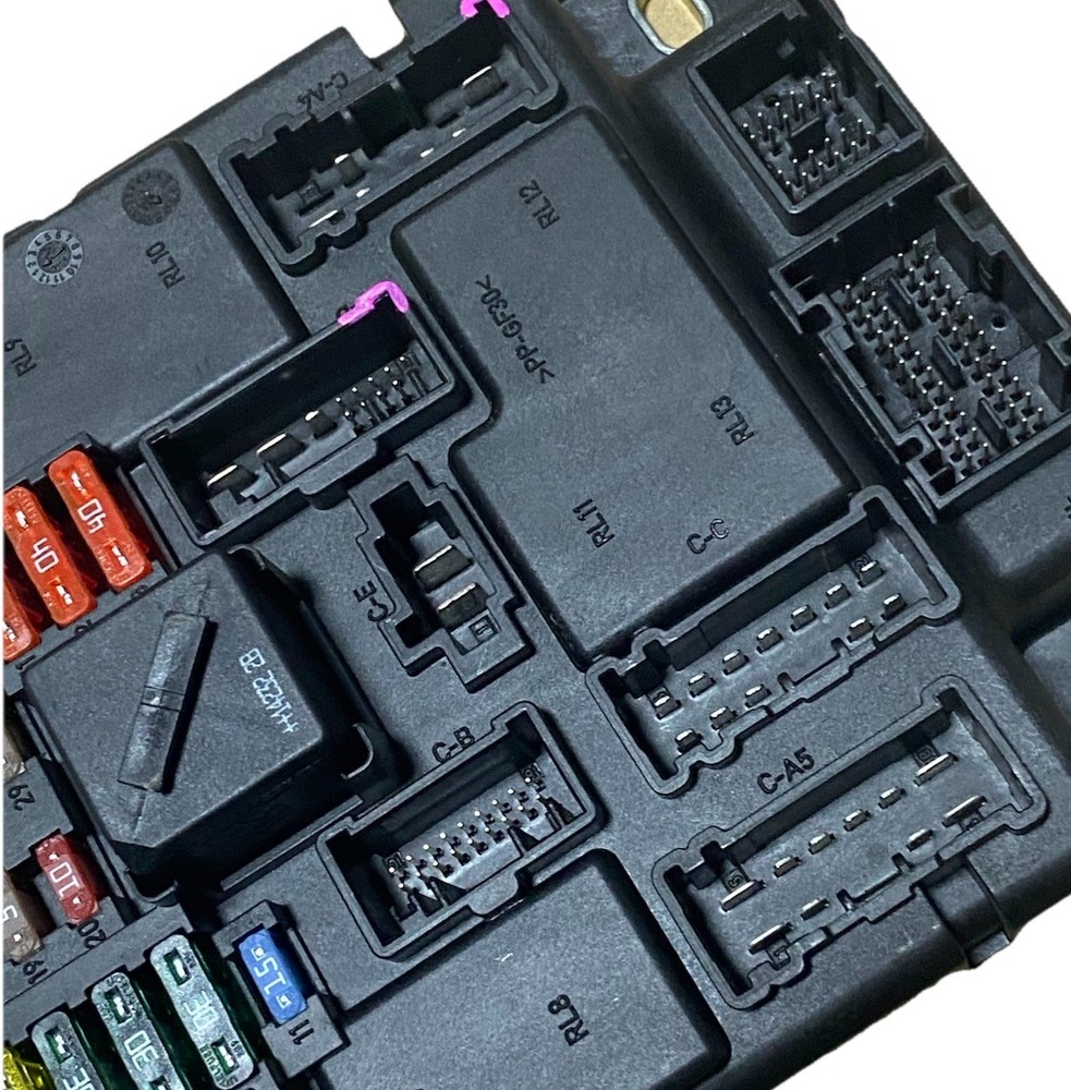 Mini Cooper Fuse Box 9813233