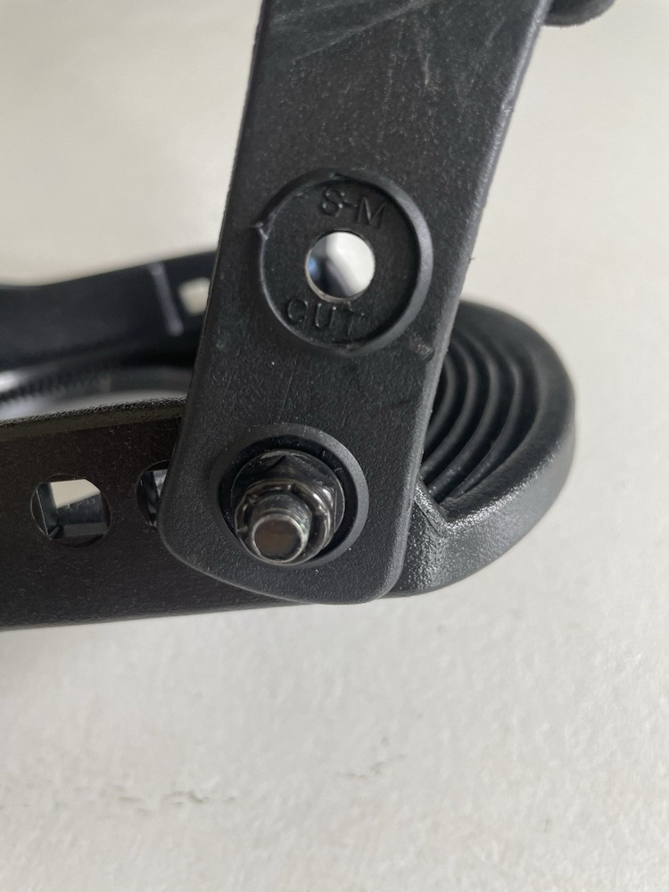 One Snowboard Binding SINGLE REPLACEMENT Black Adjustable Size