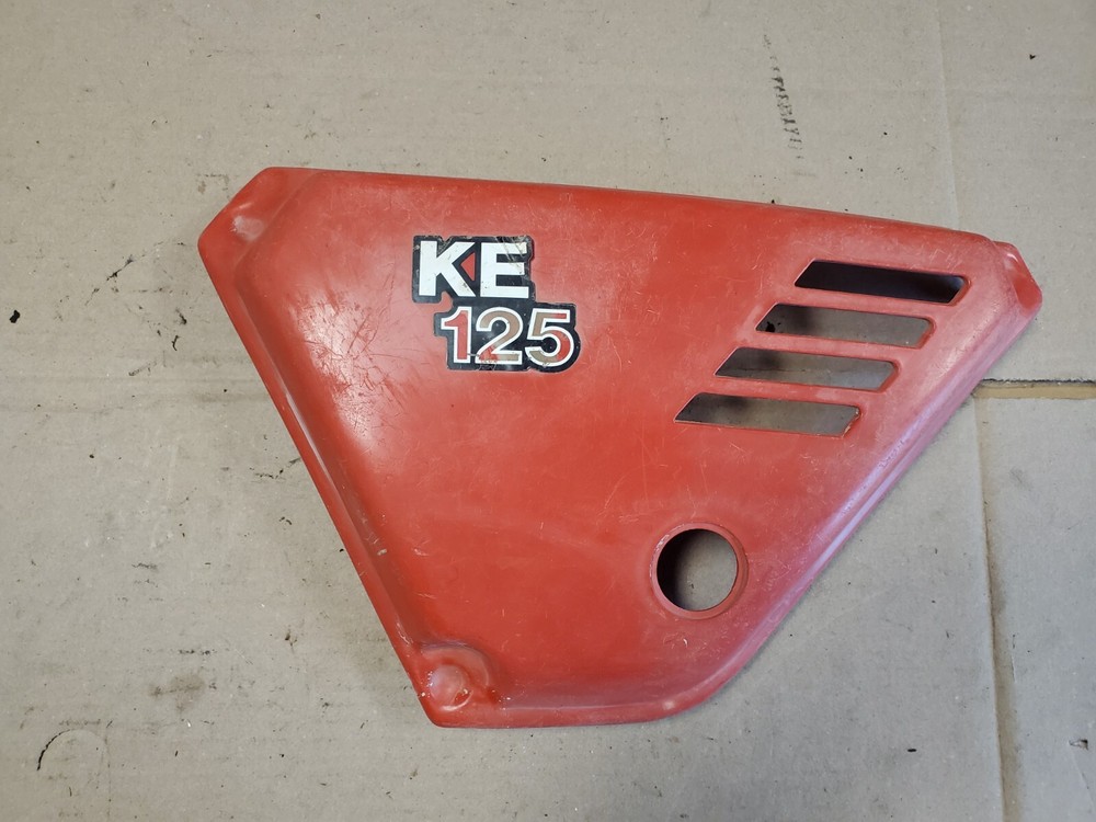Kawasaki KE125 OEM Side Cover