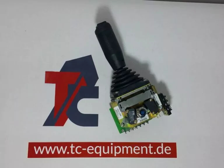 068592000 CONTROLLER OEM MS4M14638 joystick Upright AB38