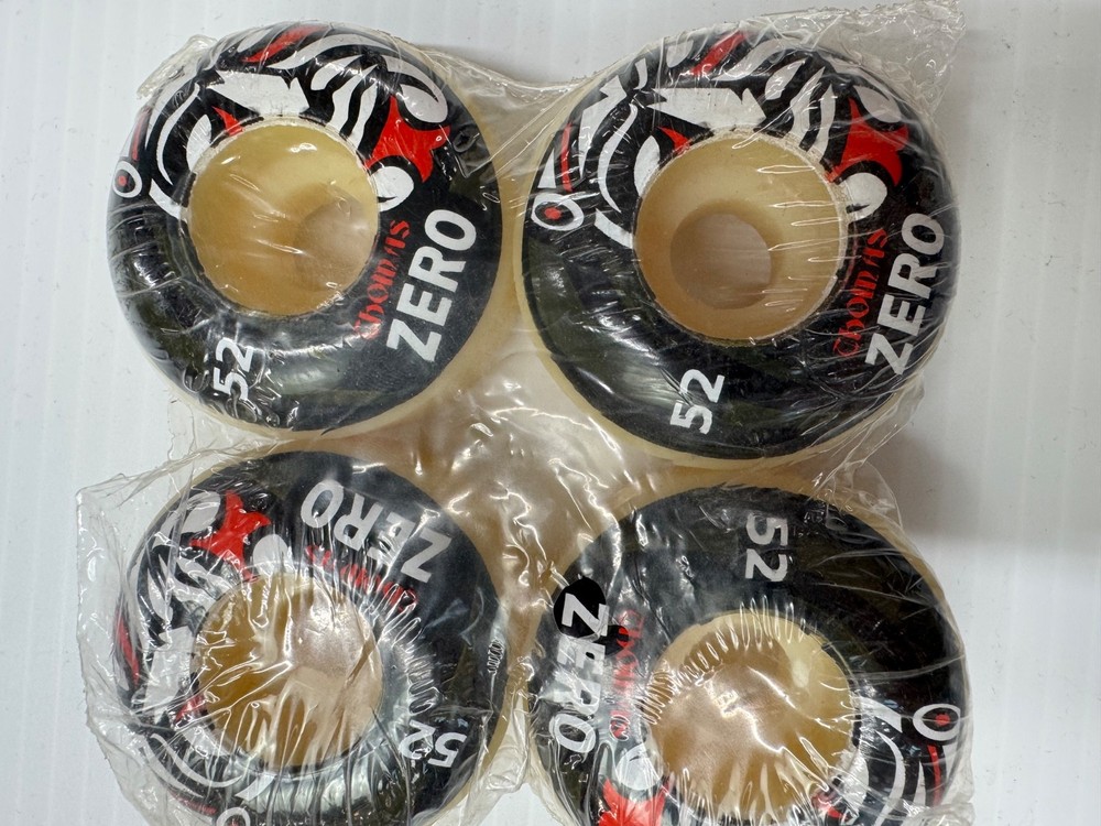 Vintage NOS Zero Jaimie Thomas skateboard wheels 52mm