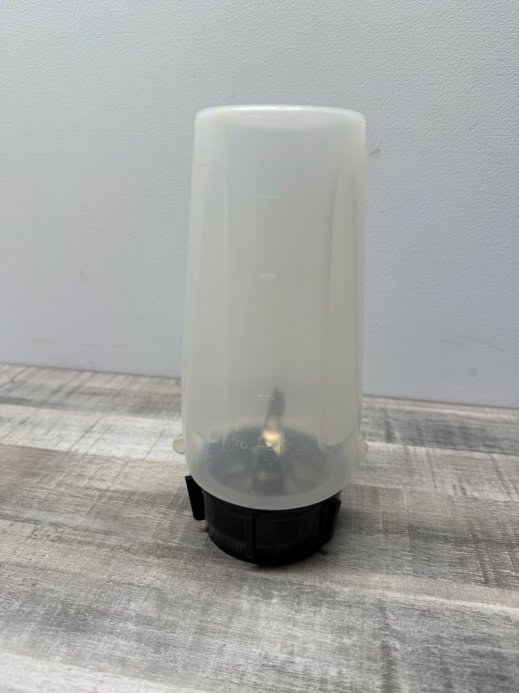 Oster Kitchen Center Blender Cup & Blade Assembly Replacement Part