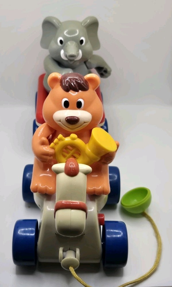 WORKS Vintage Navystar Pull Along Bear Elephant Singing Toy. Read