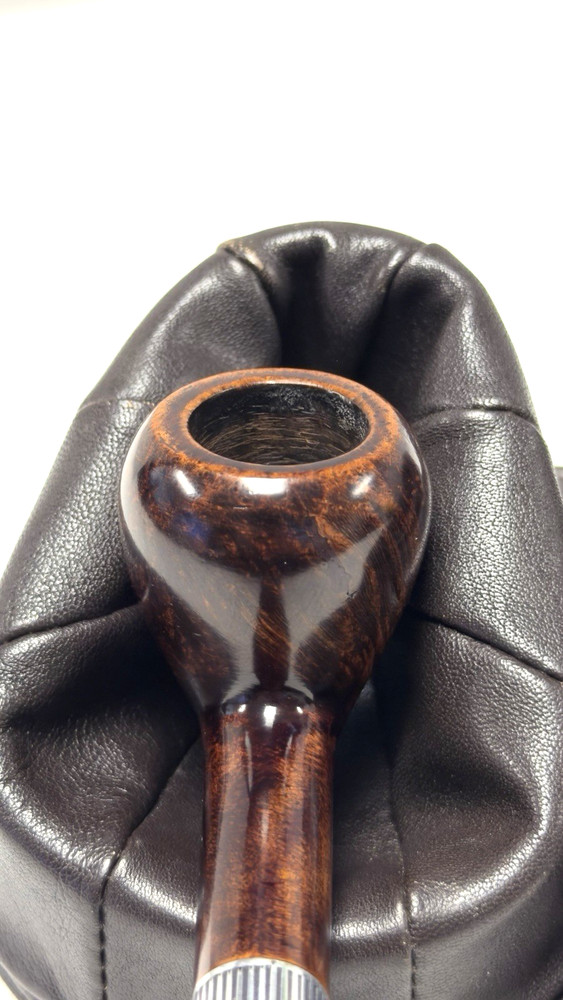 VAN DYKE Smooth Medium Acorn / Pear with Tapered Ebonite Stem