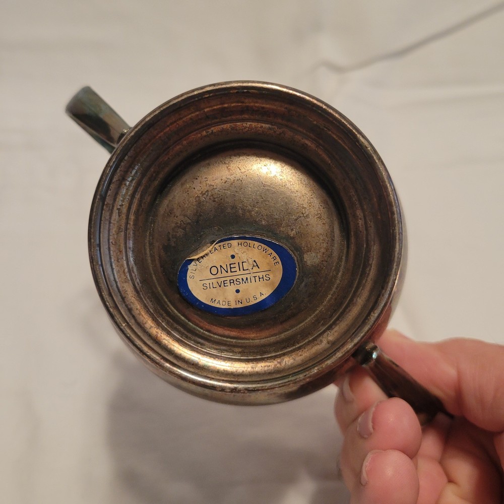 Rare Vintage Oneida Silversmiths ?? Bowl