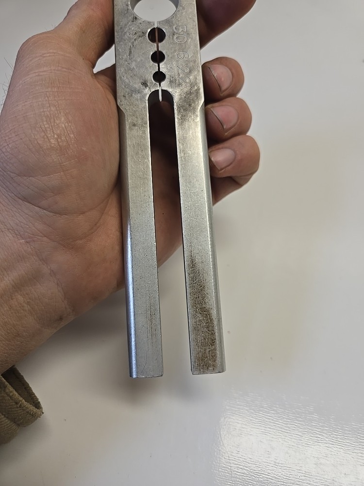 Davidson Bullet Puller, Plier Style, .30, 6MM and 22 Caliber.