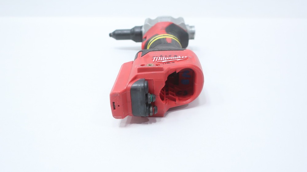 Milwaukee 2550-20 Cordless Rivet Tool