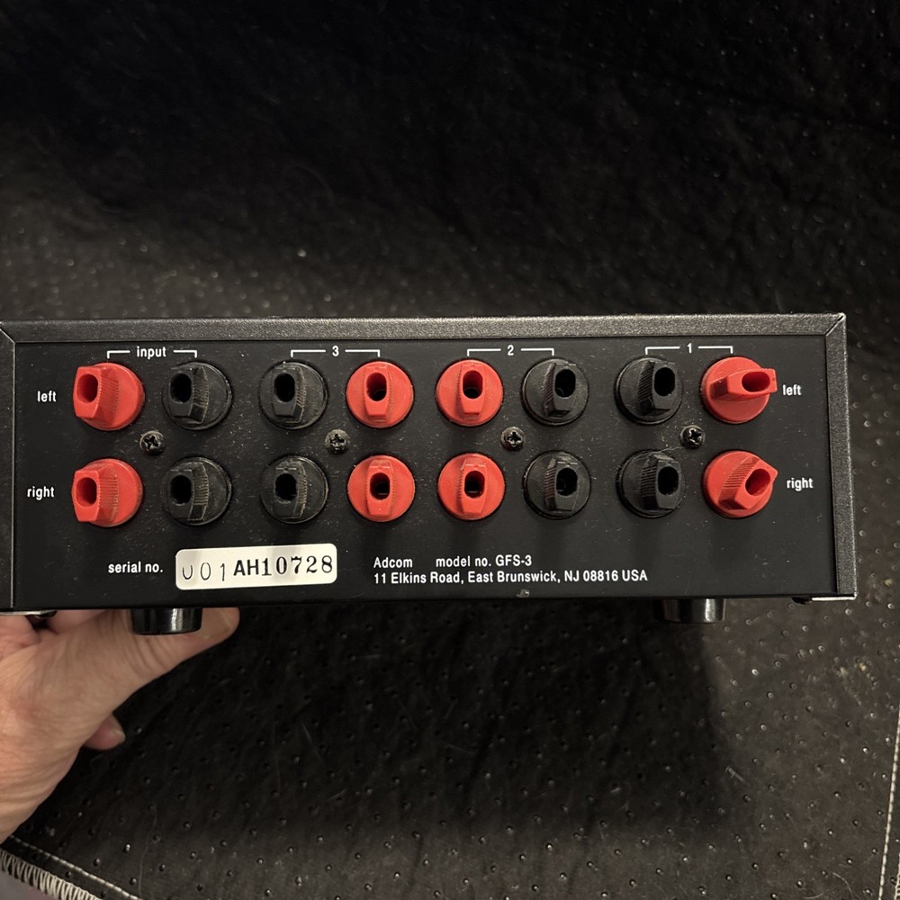 ADCOM Model GFS-3 Speaker Selector with Protection Circuit, Binding Posts