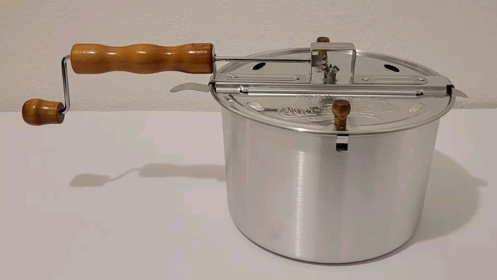 Original Whirley Pop Popcorn Maker 6 Quart Stainless Steel Open Box