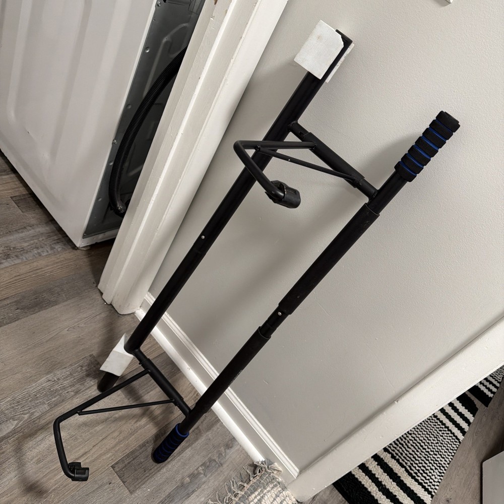 DOORWAY CHIN UP BAR PULL UP BAR SIT UP MULTI-FUNCTION HOME GYM