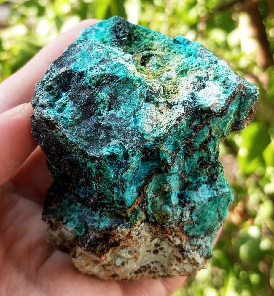 Marvelous Color Aurichalcite