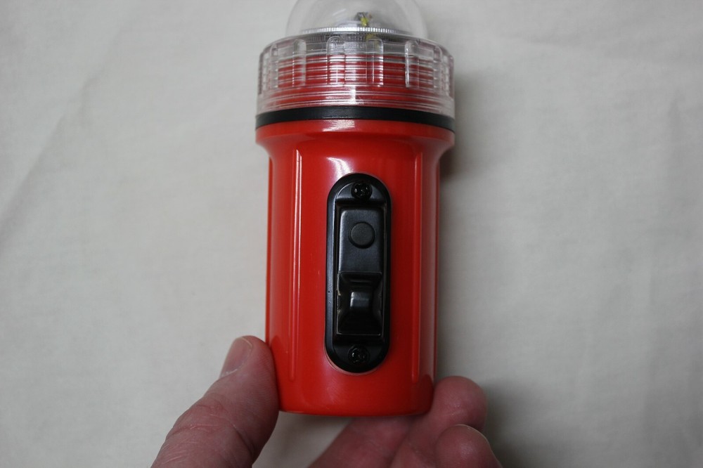 Emergency DISTRESS MARKER STROBE LIGHT New D cell