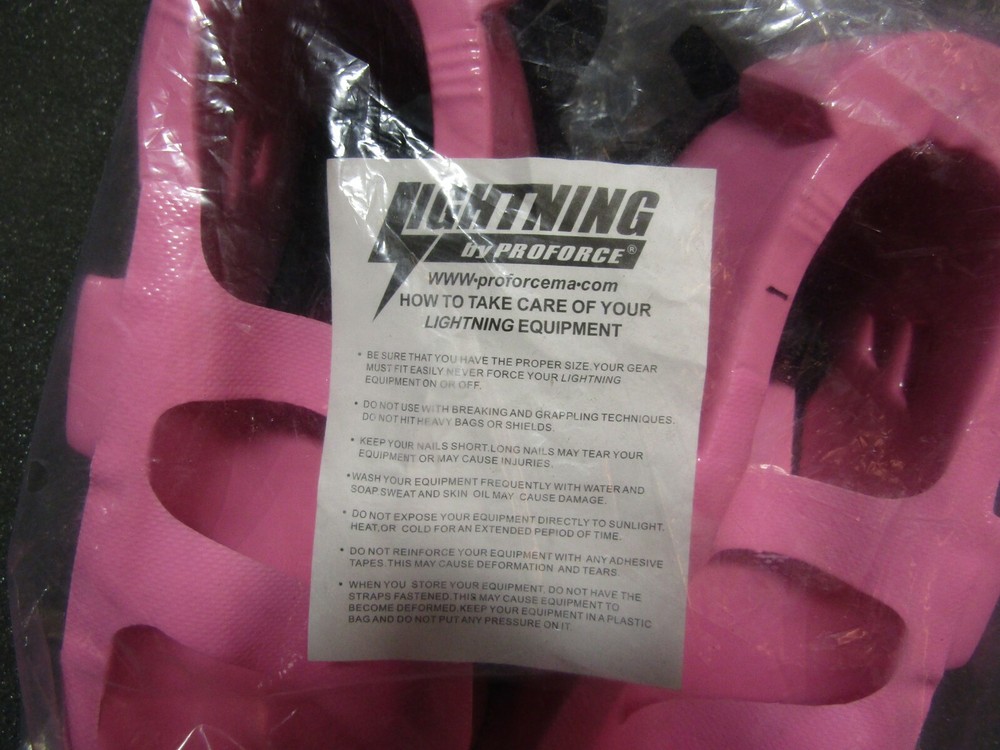 81389 Proforce Thunder Double Layered Kick - Pink Size 9/10