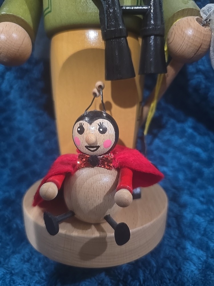 Vintage Steinbach Nutcracker Bug Collector W/Bug Net, Specimens & Ladybug