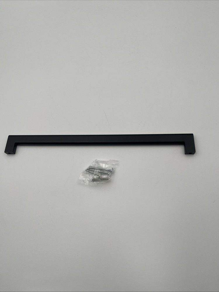 Summer Street RL063378 Vail 12” Matte Black Pull