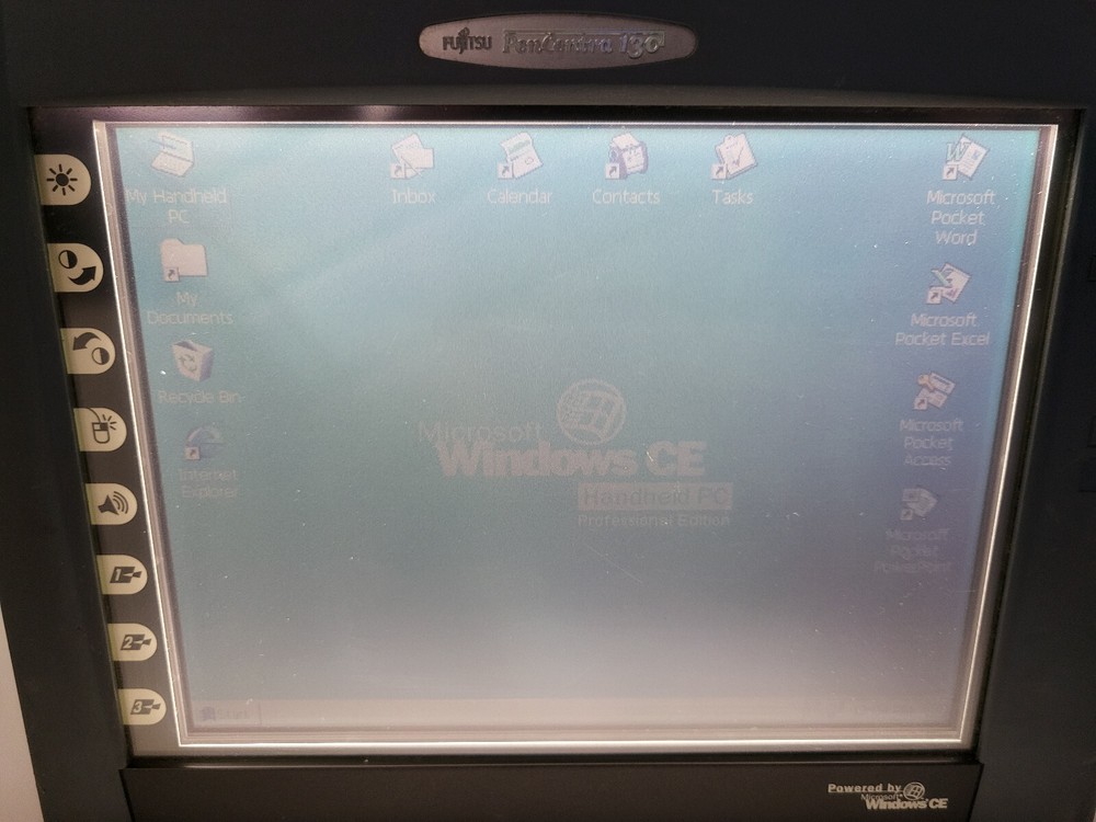 Vintage 1990's Fujitsu PenCentra 130 Handheld PC Windows CE (Powers On)