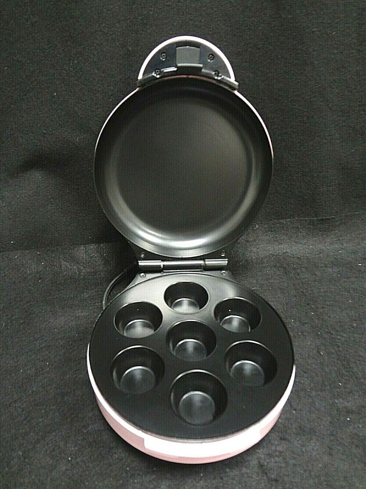 Sunbeam ~ Mini Cupcake Maker FPSBCMM901 ~ Pink