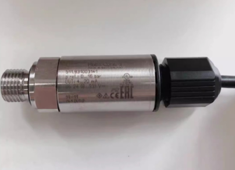 Huba pressure sensor transmitter 511.931003141 0-16Bar 4-20mA