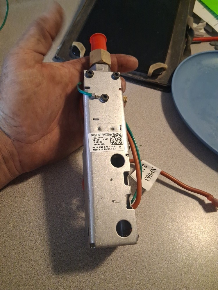 Norcold 640402 propane valve