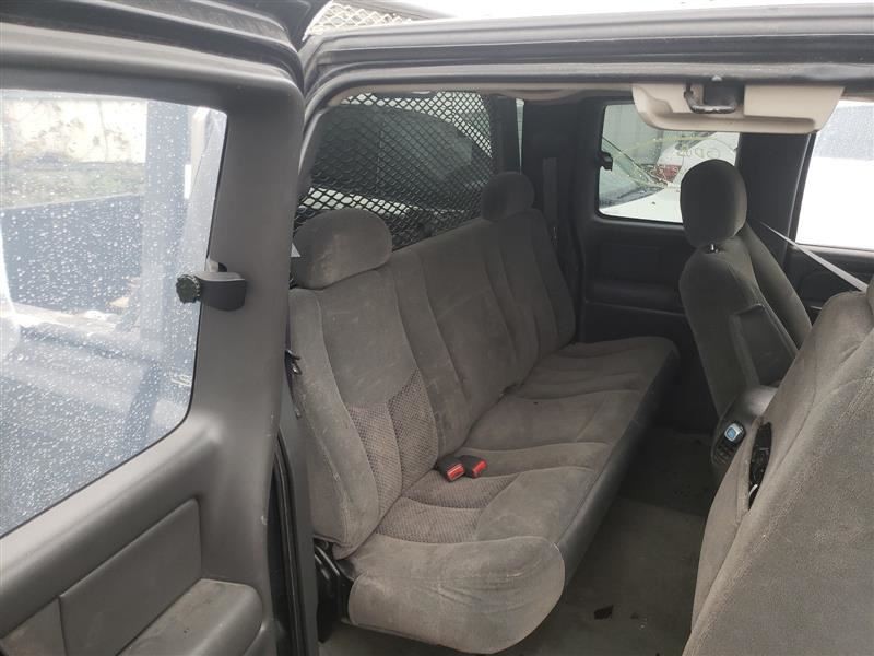 SILVRDO25 2004 Headrest 361567
