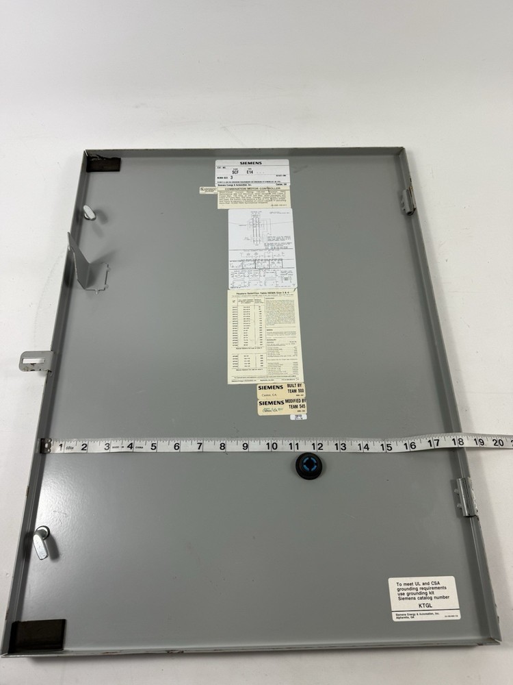 Siemens SCF Combination Motor Controller Enclosure Disconnect Box. Door / Cover