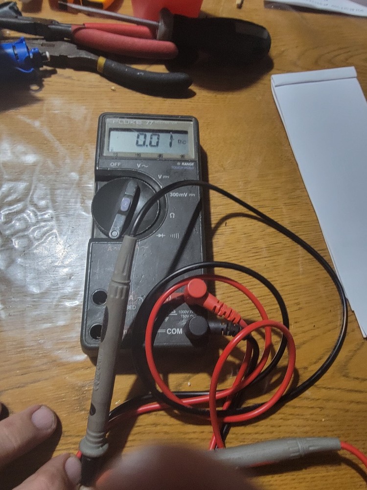 FLUKE 77 Multimeter Non Functional Parts Only