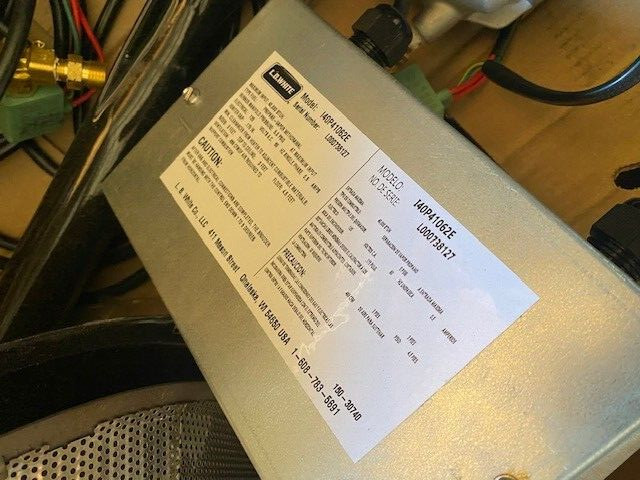 L.B. White I40P SPARK IGNITION BROODER I40P41062E (NEW)
