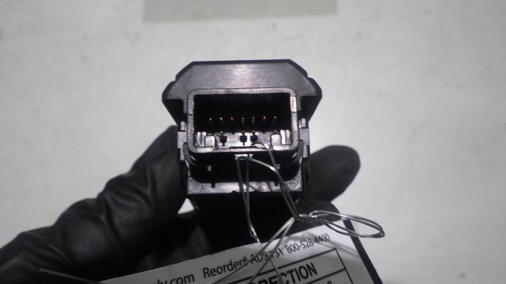 11 LEXUS IS250 Push Button Start Switch